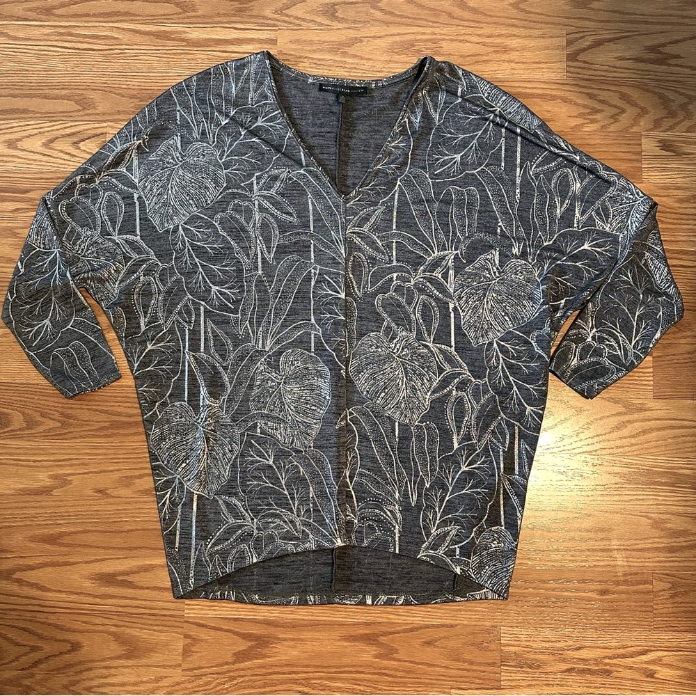 White House Black Market Dolman Silver Leaf Patterned V-Neck Top Size M